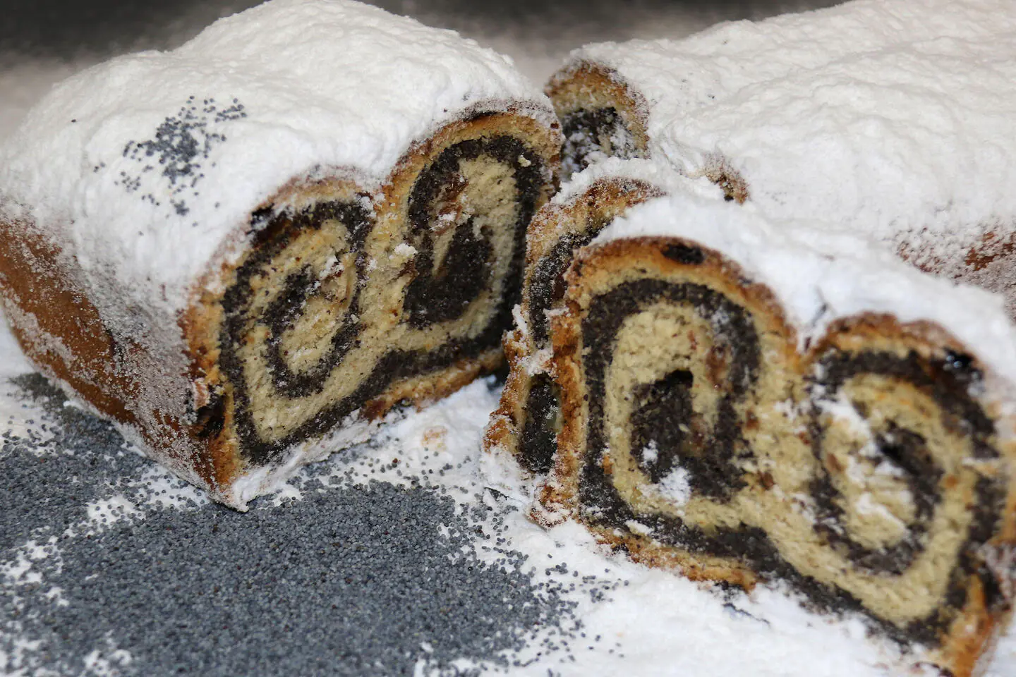 Mohnstollen